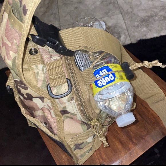 Tactical Sling Shoulder Bag Tote✅✅⭐️⭐️ - Picture 4 of 11